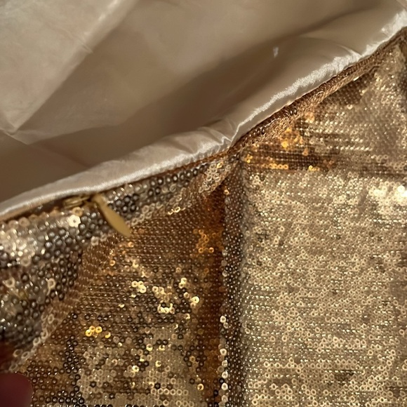 Pillow Cover by Merchant 41 - Picture 6 of 8